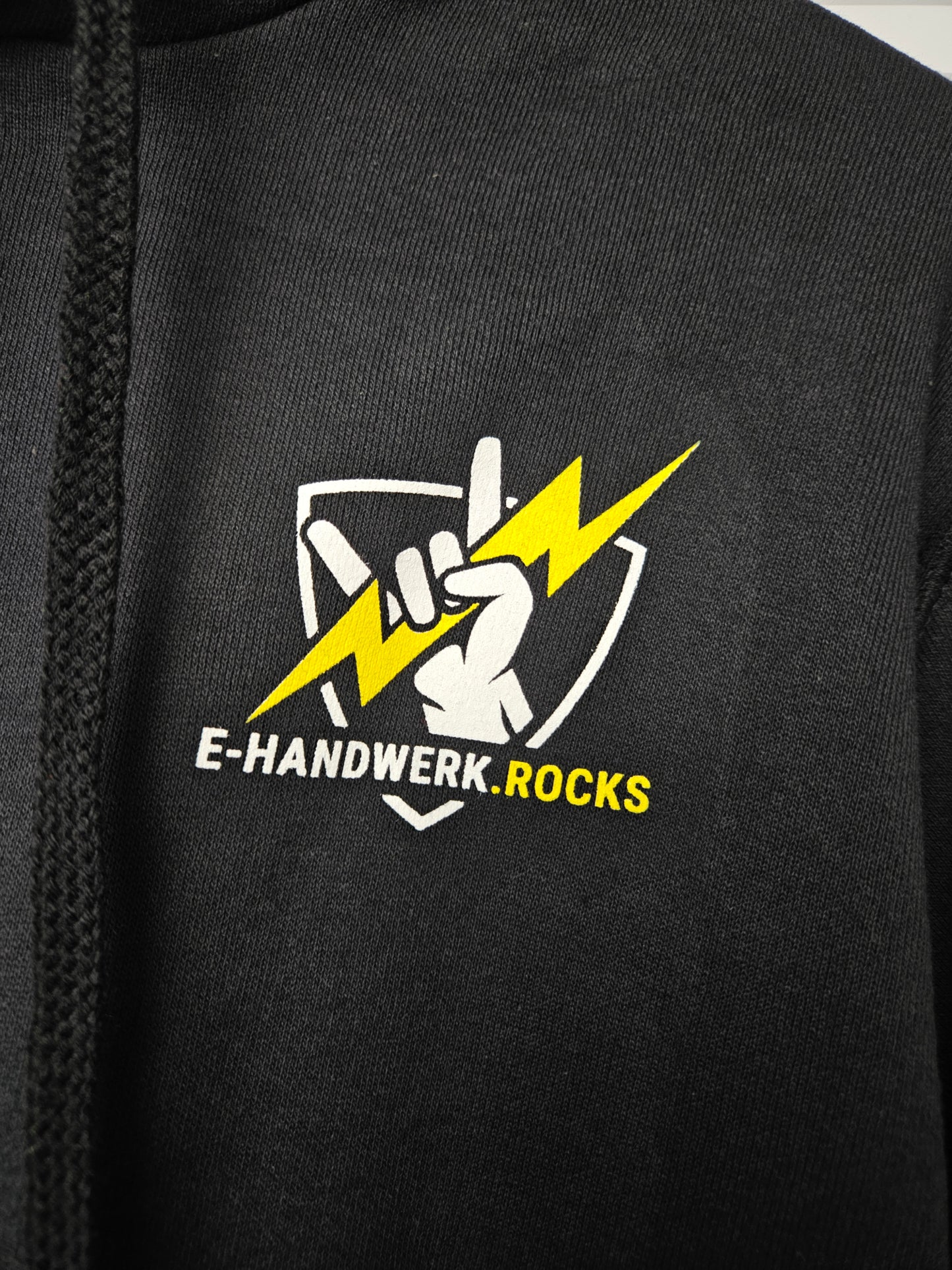 Hoodie E-Handwerk.rocks - Schwarz - kleines Logo