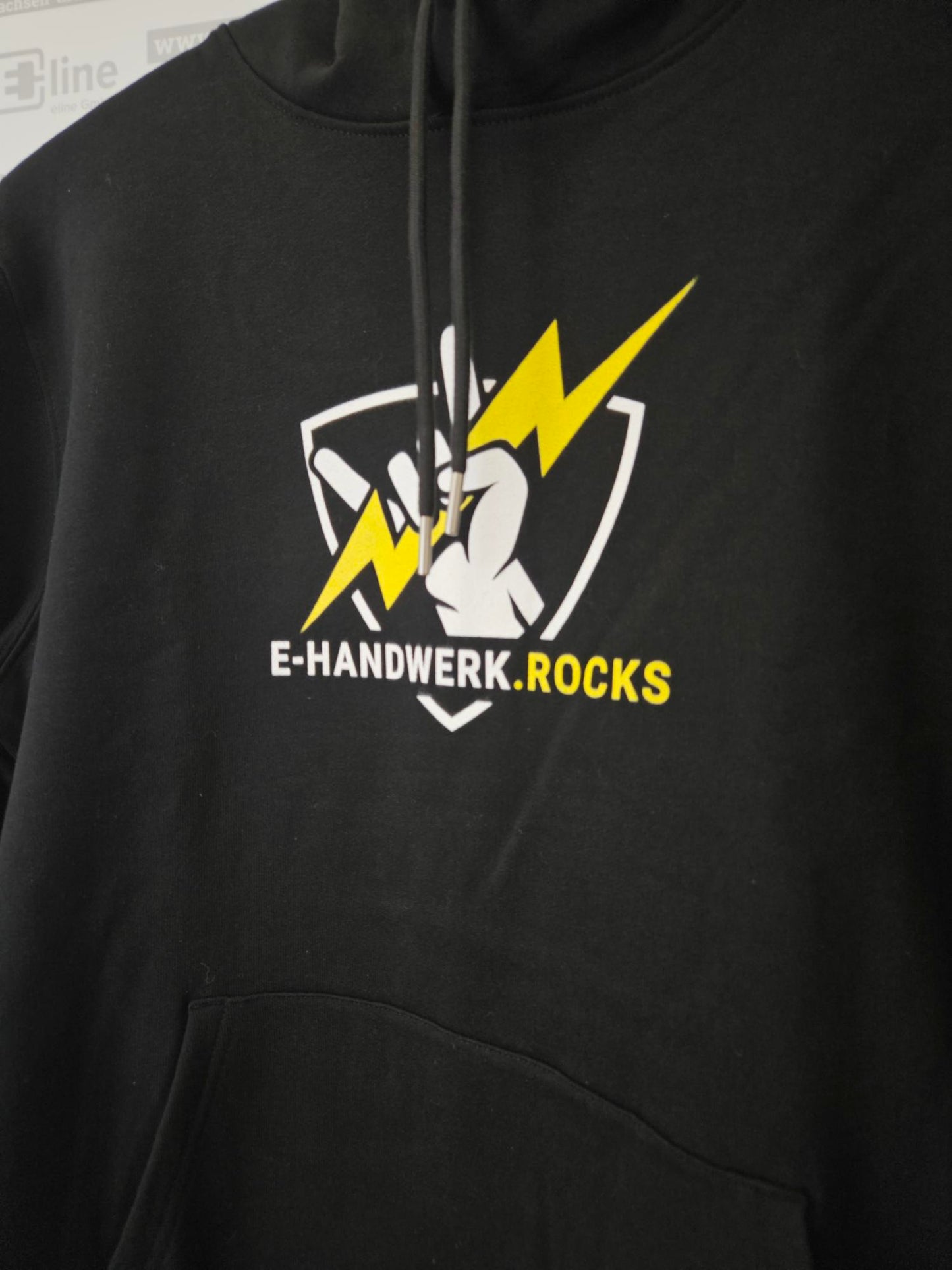 Hoodie E-Handwerk.rocks - Schwarz - großes Logo
